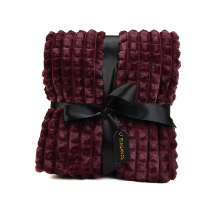 Plaid met strik 170 x 130 cm Bordeaux Plaid bordeaux verpakt met strik 170 x 130 cm 8747bo